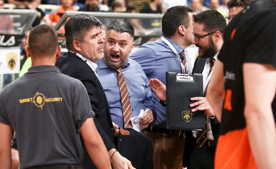 Γιατράς: «Δεν αντιπροσωπεύουν την ΑΕΚ αυτοί που βρίζουν-Θα κερδίσουμε το Σάββατο»