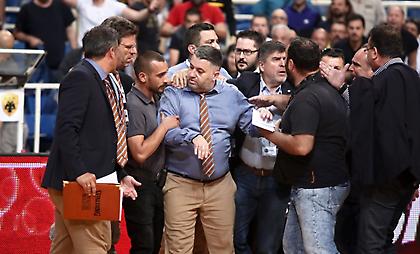 Η ένταση στη συνέντευξη Τύπου του Γιατρά (video)