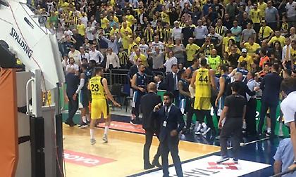 Σύρραξη στο Φενέρ-Τουρκ εξαιτίας ειρωνείας του Κάλινιτς στον Γκάμπριελ (videos)