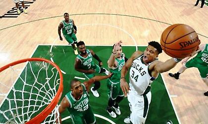 ΝΒΑ: Γιάννης πάντα και… παντού στις καλύτερες φάσεις των πλέι οφ! (Video)