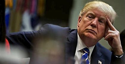 Έντονες αντιδράσεις για την απαίτηση του Τραμπ για το USS John McCain