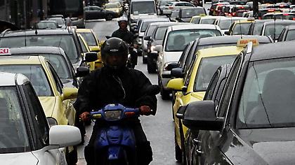 Μποτιλιάρισμα χιλιομέτρων στον Κηφισό λόγω ασφαλτόστρωσης