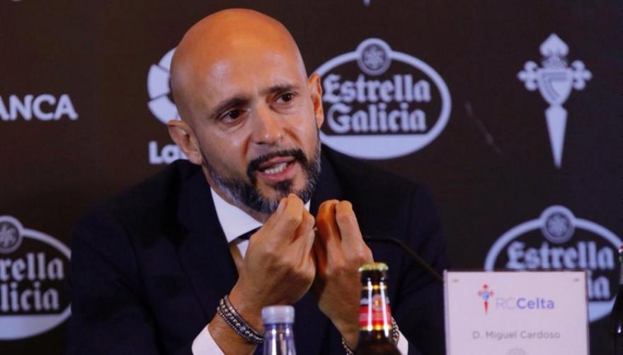 Η μεγάλη μεταγραφή που... απειλεί τα αποδυτήρια της ΑΕΚ