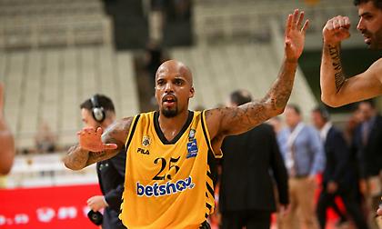 Θίοντορ: «Θα κάνω προπόνηση για να χάνω βολές»