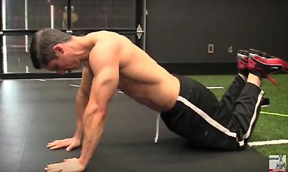 Επτά εκρηκτικές ασκήσεις για όλο το σώμα που γίνονται παντού (vid)