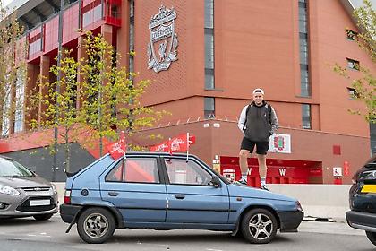 Οπαδός της Λίβερπουλ έφυγε για Μαδρίτη με αυτοκίνητο που αγόρασε για… 45 ευρώ