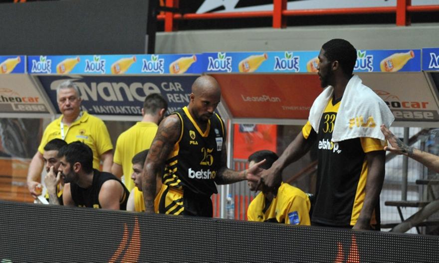 Μικροπροβλήματα για Χάντερ και Θίοντορ