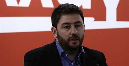 Ανδρουλάκης: Εξαιρετικά αρνητική εξέλιξη η σύγκρουση Γεννηματά – Βενιζέλου