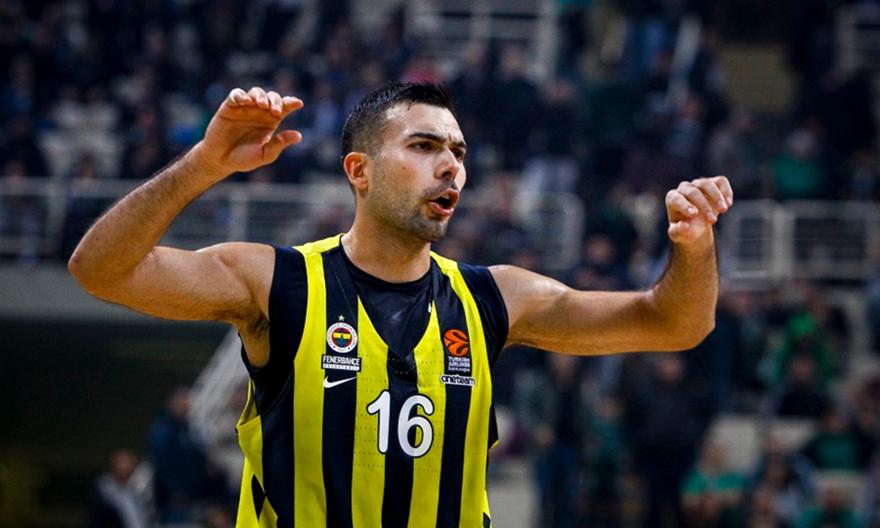 «Θέλει να φύγει από τη Φενέρ ο Σλούκας και προτεραιότητά του είναι ο Ολυμπιακός»