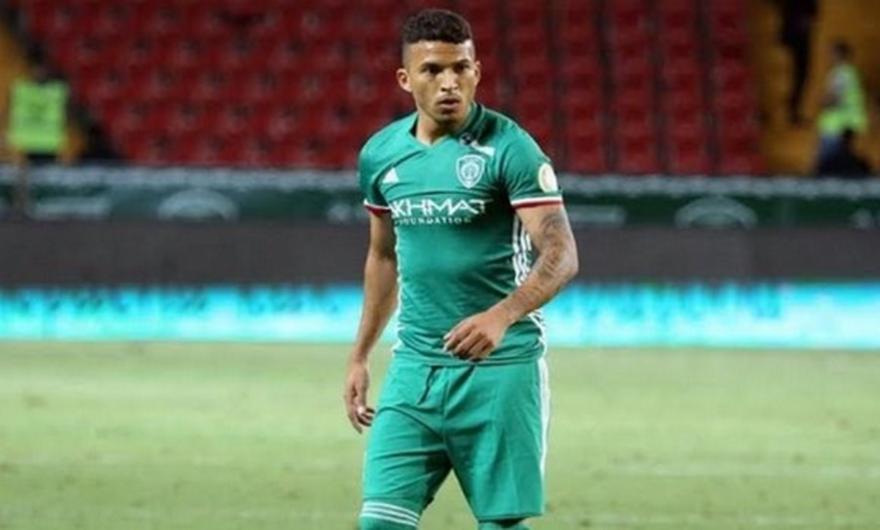 «Θα δούμε τι θα συμβεί με τον Ισμαέλ Σίλβα»