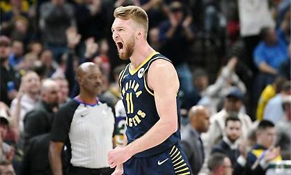 Ντομάντας Σαμπόνις: Διακοπές στη Μύκονο (video)