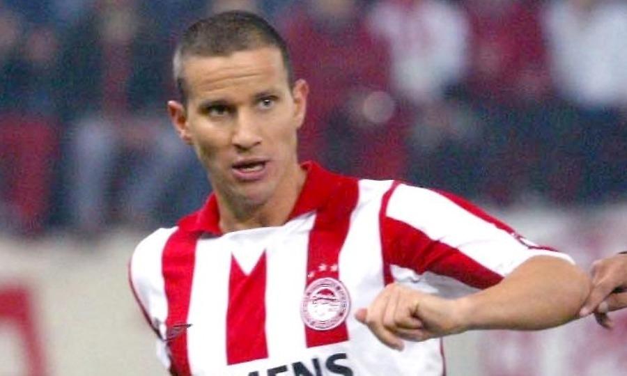 8/10 ρεκόρ: Μπορείς να αναγνωρίσεις 10 παίκτες που δεν θυμάται κανείς από μια μόνο φωτό;