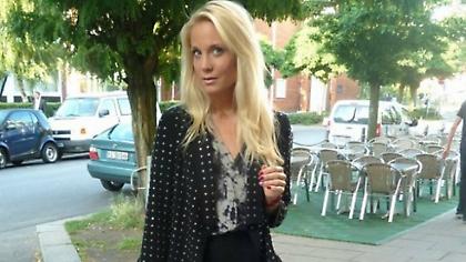 Ετοιμάζει… βαλίτσες η σύζυγος του Μπεργκ (pic)