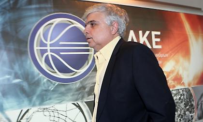 Παπαδόπουλος: «Αν μείνει πραξικοπηματικά στην Basket League ο Ολυμπιακός, θα φύγει ο Παναθηναϊκός»