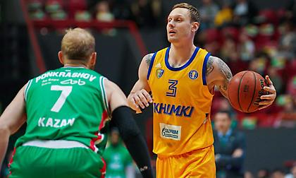 GM Χίμκι: «Μιλάμε με τον Ολυμπιακό για να κρατήσουμε τον Τίμα»