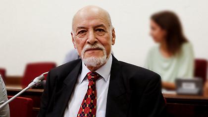 Δημοσία δαπάνη η κηδεία του δημοσιογράφου Ροδόλφου Μορώνη