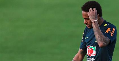 Στο πλευρό του Νεϊμάρ ο Μπολσονάρου για την υπόθεση βιασμού