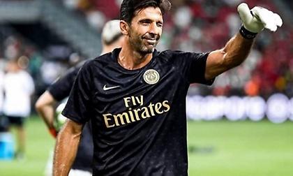 Τζίτζι σταμάτα το επιτέλους, είσαι ο αιώνιος αρχηγός, όχι περιπλανώμενος μισθοφόρος…