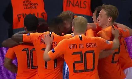 «Κάρφωσε» την Αγγλία ο Ντε Λιχτ (video)