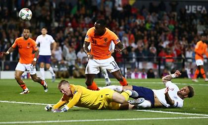 Τραγικό λάθος του Στόουνς και 2-1 η Ολλανδία στην παράταση! (video)