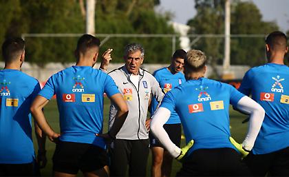 Τα διλήμματα του Αναστασιάδη και οι σίγουροι της ενδεκάδας