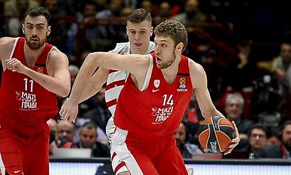 Βεζένκοφ: «Περίεργη χρονιά φέτος, όλα θα πάνε καλά του χρόνου»