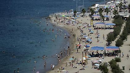 Στα «κόκκινα» ο υδράργυρος το Σαββατοκύριακο