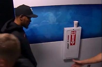 Η παρηγοριά του Ντουράντ στους συμπαίκτες του (video)