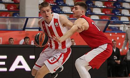 «Επενδύει» στον Παβίτσεβιτς ο Ερυθρός Αστέρας