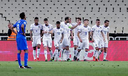 Ψέκασε, σκούπισε και τελείωσε την τραγική Ελλάδα η Ιταλία