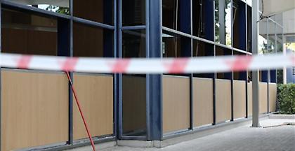 Ο Ρουβίκωνας πίσω από την επίθεση στην τράπεζα επί της λεωφόρου Συγγρού