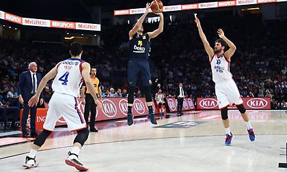 Επιβλητικό «σπάσιμο» της Φενέρ στην Εφές!