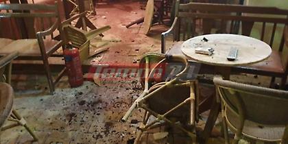 Τρόμος στη Πάτρα – Κουκουλοφόροι τα έσπασαν σε μαγαζί εστίασης πετώντας καπνογόνα (pics-vid)