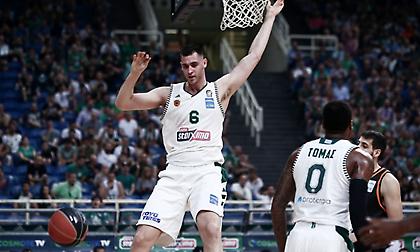 Αεράτο προβάδισμα με κατοστάρα για τον Παναθηναϊκό στους τελικούς