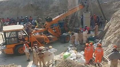 Ινδία: Nεκρός ο 2χρονος που παρέμεινε επί 4 ημέρες σε πηγάδι