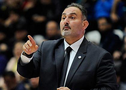 Συνεχίζει στην Νταρουσάφακα ο Ερνάκ