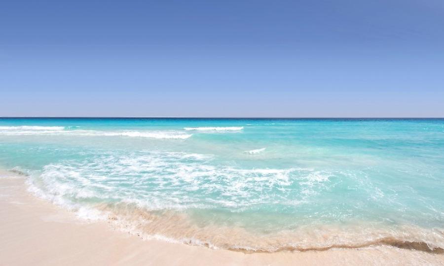 Είναι δίπλα σου: 3 παραλίες της Αττικής που θυμίζουν νησιά του Ιονίου (pics)