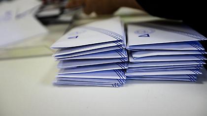 Ωρα ψηφοδελτίων: Τα ονόματα, τα Επικρατείας και οι εκπλήξεις