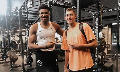 Γουίλτζερ: «Είπα στον Αντετοκούνμπο να πάει στον Ολυμπιακό»