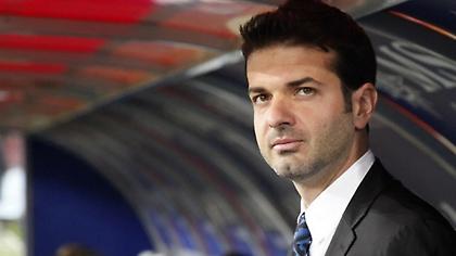 Υπέγραψε στην Εστεγλάλ Τεχεράνης ο Στραματσόνι