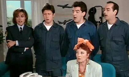 10/10 ποτέ κανείς: Θυμάσαι πώς τελείωσαν 10 αγαπημένες ελληνικές σειρές;