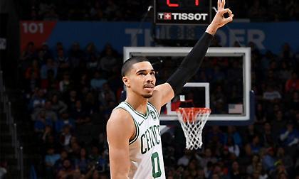 Τζέισον Τέιτουμ: Κατάφερε να… εξοργίσει τους φανς της Βοστόνης! (pic)