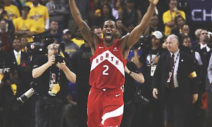 Η βράβευση του MVP Λέοναρντ (video)