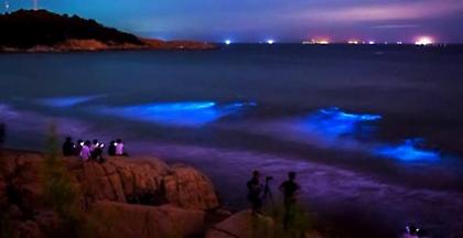 Τα γαλάζια δάκρυα της Κίνας: To μοναδικό φαινόμενο των νησιών Μάτσου (vid)