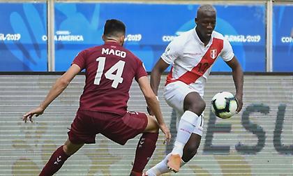 Από ουσία... μηδέν