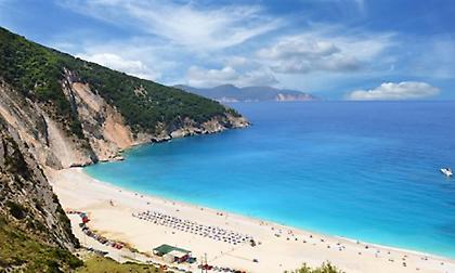 Εγκώμιο της Telegraph για την Ελλάδα: «Ιδανικός προορισμός για οικογένειες»