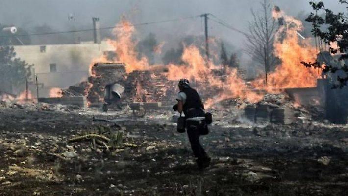Τρία μέτρα των Σουηδών για το σβήσιμο των φωτιών που στην Ελλάδα δεν θα δούμε ποτέ