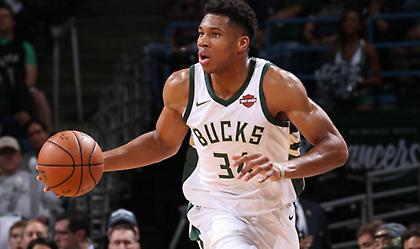 Αντετοκούνμπο: «Μπαμπά, μου λείπεις» (pic)