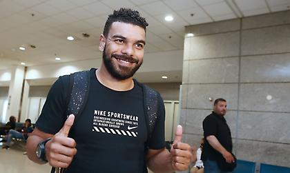 Έφτασε στην Αθήνα ο Σουντανί! (pics)