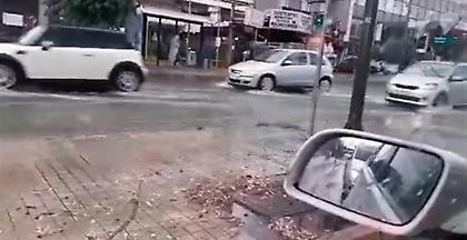 Ο καιρός τρελάθηκε: Έντονα φαινόμενα στην Αττική αυτή την ώρα